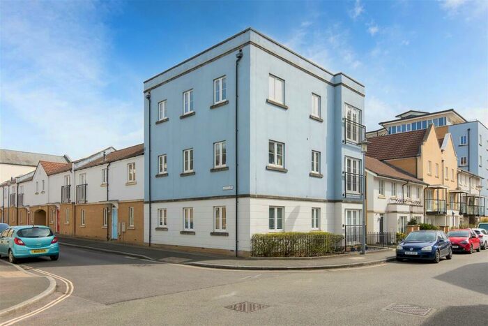 2 Bedroom Apartment To Rent In Eastcliff, Portishead, BS20