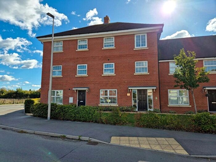 2 Bedroom Apartment For Sale In Church Lane, Three Mile Cross, Reading, Berkshire, RG7