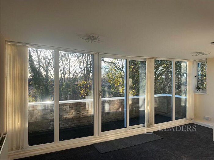 2 Bedroom Flat To Rent In Hanover House, Old Vicarage Lane, Hartford, CW8