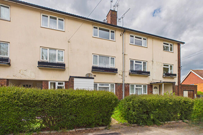 1 Bedroom Maisonette For Sale In Galley Hill, Hemel Hempstead, HP1
