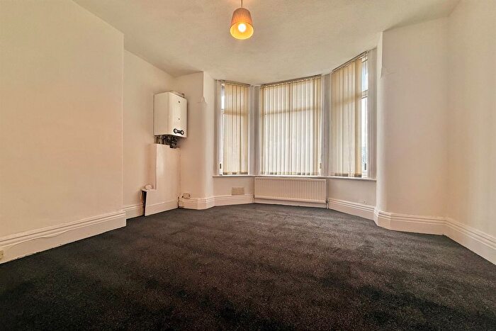 Studio To Rent In Barlow Moor Road, Manchester, M21