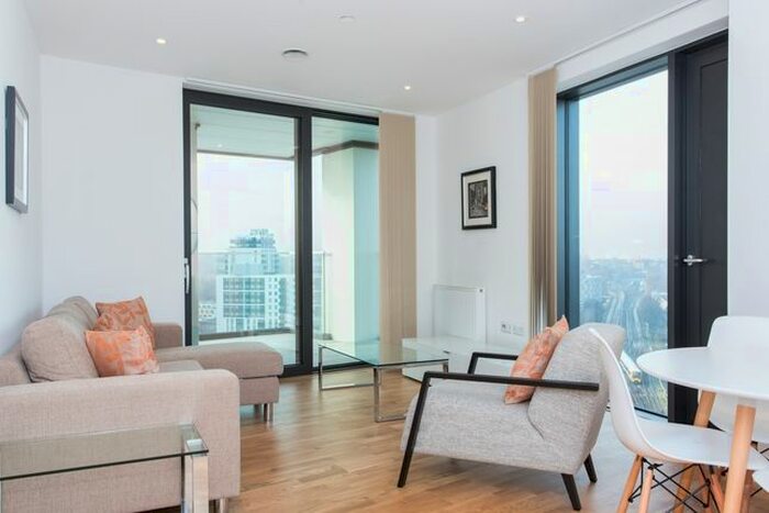 2 Bedroom Flat To Rent In River Mill One, Portrait Building, Station Road, Lewisham, London, SE13