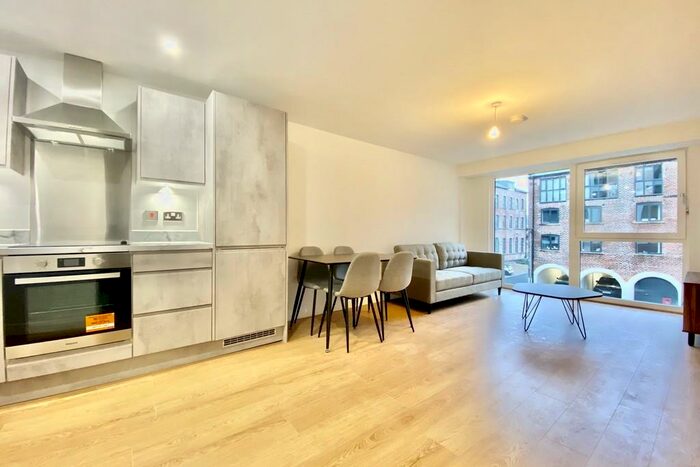 2 Bedroom Apartment To Rent In Victoria Riverside, Hunslet Road, LS10