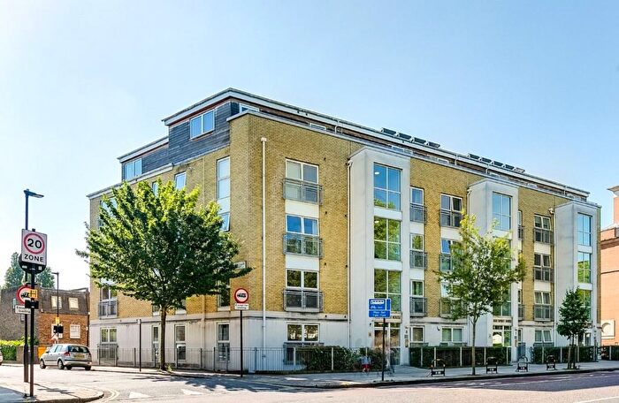 1 Bedroom Flat To Rent In Northpoint House, Essex Road, N1