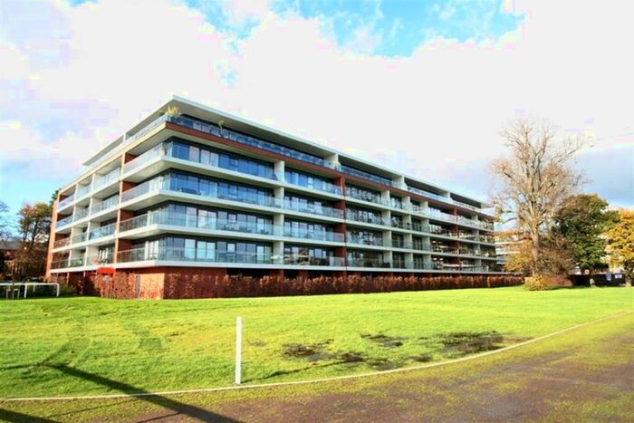 2 Bedroom Flat To Rent In Racecourse Road, Newbury RG14