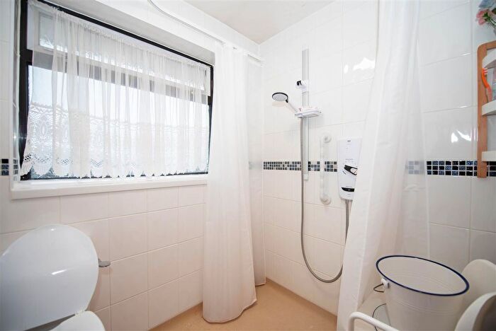 3 Bedroom Terraced House For Sale In Woodborough Road, Mapperley, Nottingham, NG3