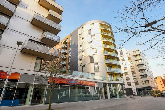 1 Bedroom Apartment To Rent In Hayward, Chatham Place, Reading, RG1