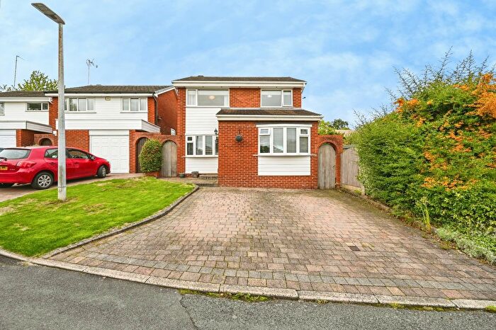 4 Bedroom Detached House For Sale In Wisenholme Close, Runcorn, Cheshire, WA7