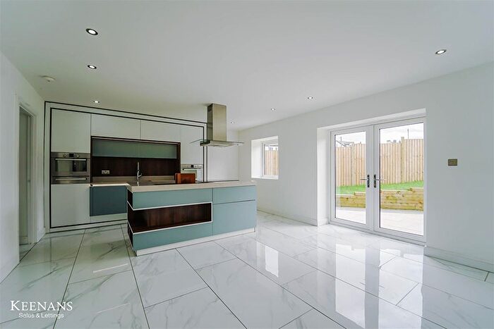 5 Bedroom Detached House To Rent In Old School Lane, Tockholes, Darwen, BB3