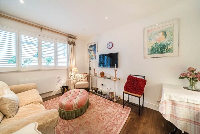 1 Bedroom Flat To Rent In Elystan Place, SW3