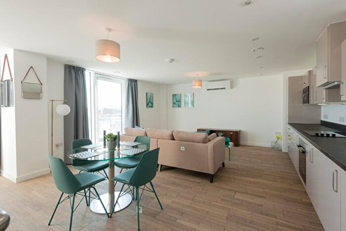 2 Bedroom Apartment To Rent In Redcliff Street, Bristol, BS1