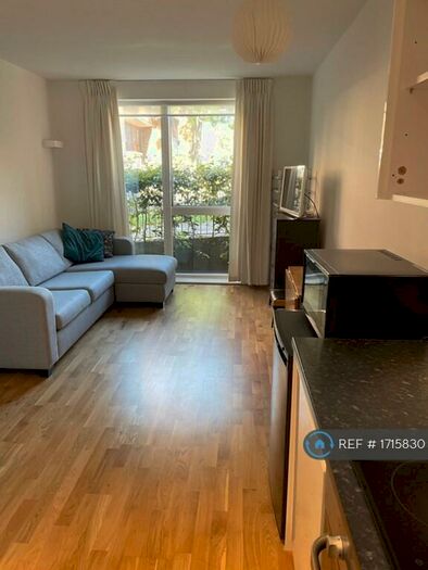 1 Bedroom Flat To Rent In Willingham Terrace, London, NW5