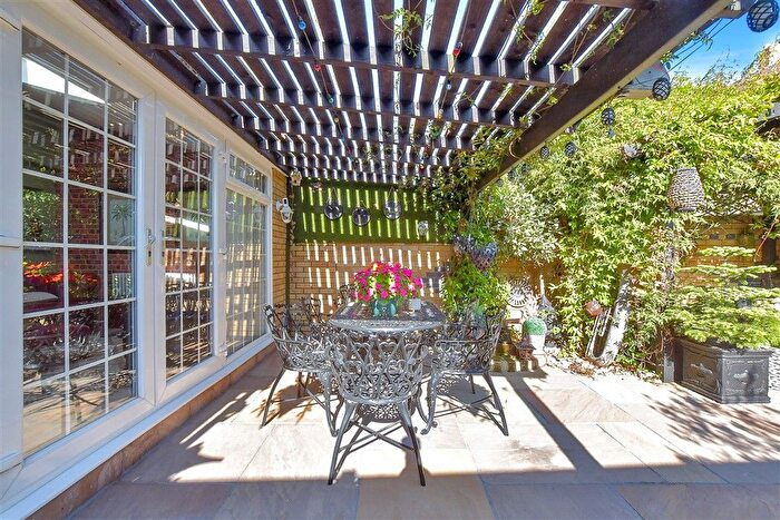 2 Bedroom Semi-detached House For Sale In Curzon Howe Road, Portsmouth, Hampshire, PO1