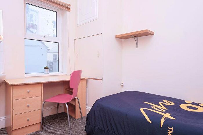 1 Bedroom Detached House To Rent In Camelford Street, Brighton, BN2