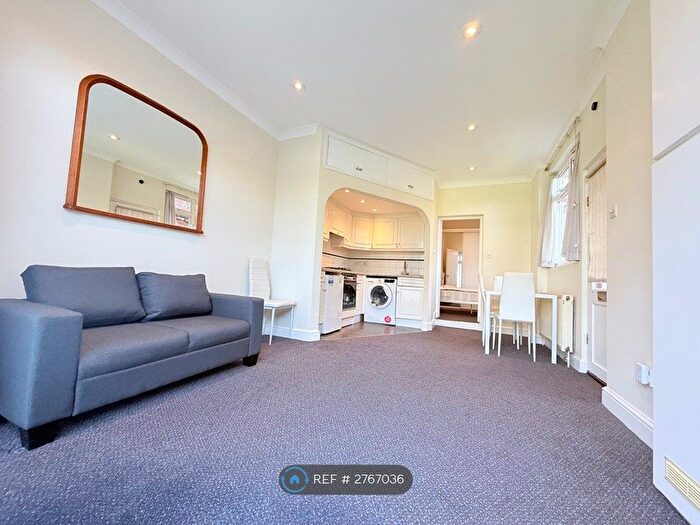 1 Bedroom Flat To Rent In Dartmouth Road, London, NW2