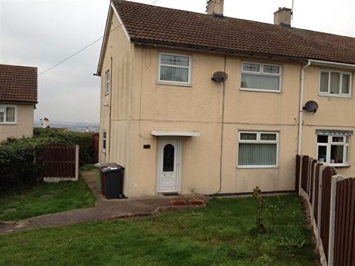 3 Bedroom Semi-Detached House To Rent In Rectory Road, Killamarsh, Sheffield, S21