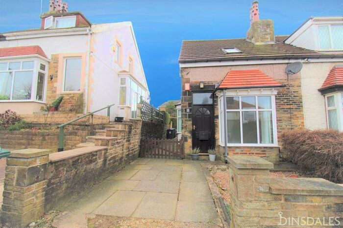 2 Bedroom Semi-Detached House To Rent In Byland Grove, Allerton, Bradford, BD15