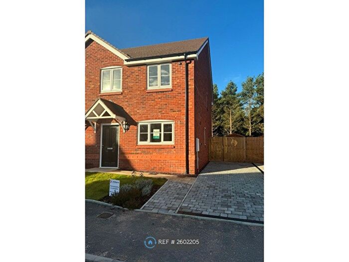 3 Bedroom Semi-Detached House To Rent In Cobham Close, Wolverhampton, WV6