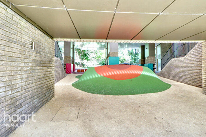 1 Bedroom Apartment For Sale In Wembley Park, HA9