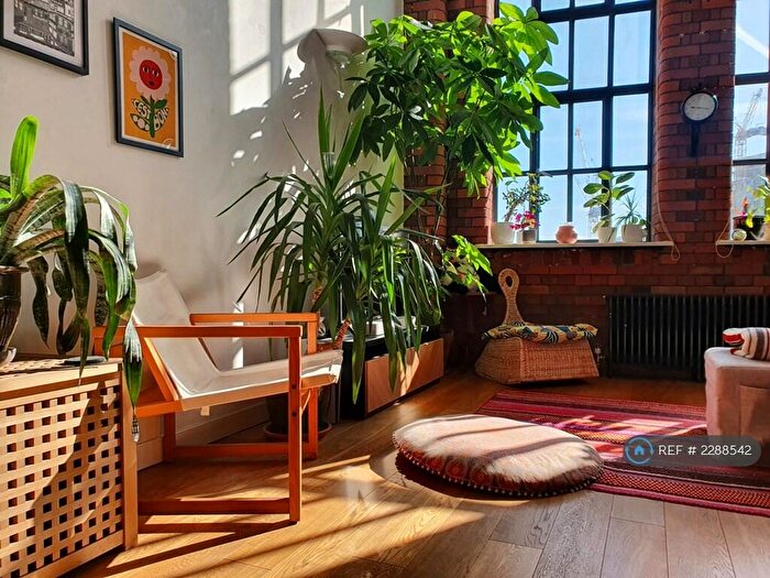 2 Bedroom Flat To Rent In The Robinson Building, Bristol, BS3