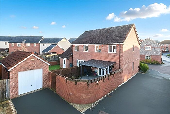 3 Bedroom Semi Detached House For Sale In Cranbrook, Exeter, EX5