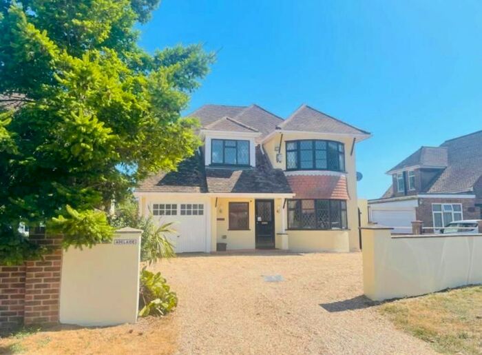 4 Bedroom Detached House For Sale In Ashlett Road, Fawley, Southampton, SO45