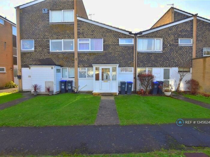 3 Bedroom Terraced House To Rent In Laburnum Close, Lancing, BN15
