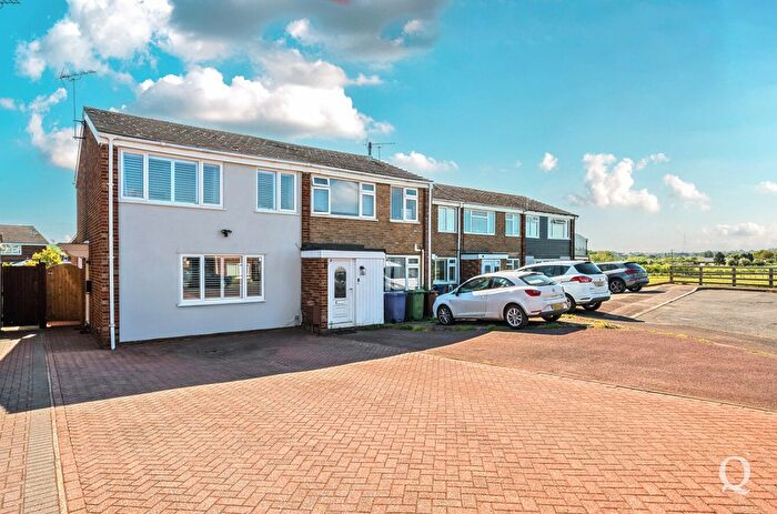 3 Bedroom End Of Terrace House For Sale In Landrail Road, Lower Halstow, Sittingbourne, Kent, ME9