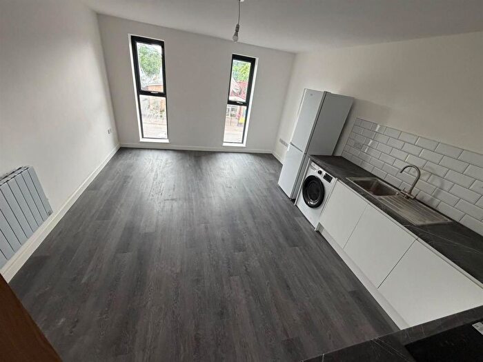 1 Bedroom Flat To Rent In Sandstone House Wilbraham Road Fallowfield, Manchester, M14