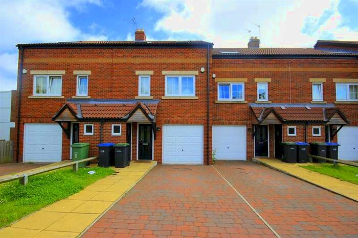 4 Bedroom Detached House To Rent In Bishops Close, Belmont, Durham, DH1