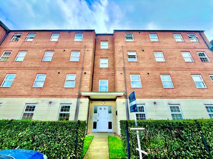 3 Bedroom Flat To Rent In Barley Mews, Peterborough, PE2