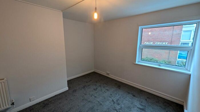 1 Bedroom Flat To Rent In Palmerston Road, Southsea, PO5