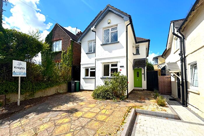 2 Bedroom Detached House To Rent In Nutley Lane, Reigate, RH2