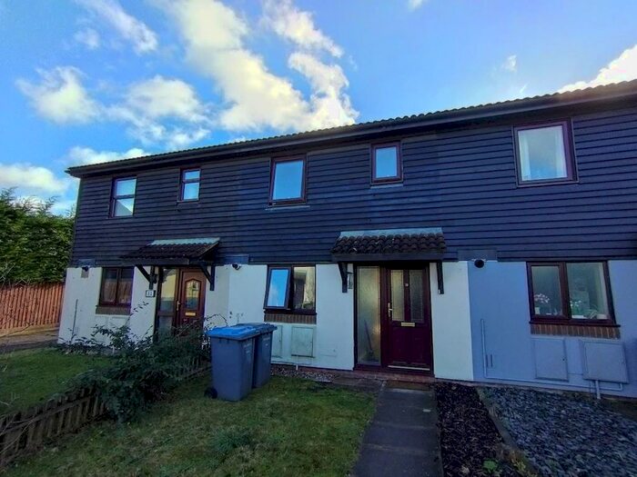 2 Bedroom Property To Rent In Carlford Close, Martlesham Heath, Ipswich, IP5
