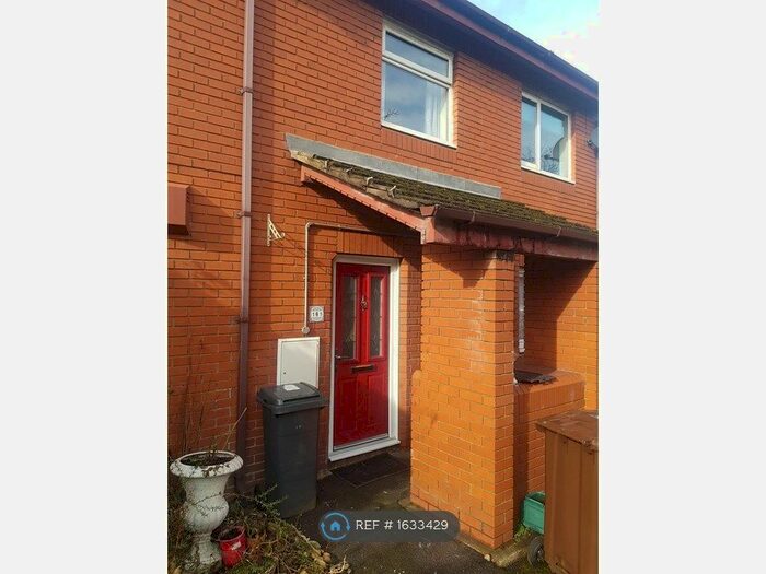 2 Bedroom Flat To Rent In Godson Street, Oldham, OL1