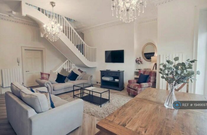 2 Bedroom Maisonette To Rent In Bath, Bath, BA1