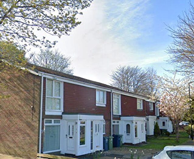 2 Bedroom Flat To Rent In Membury Close, Moorside, Sunderland, SR3