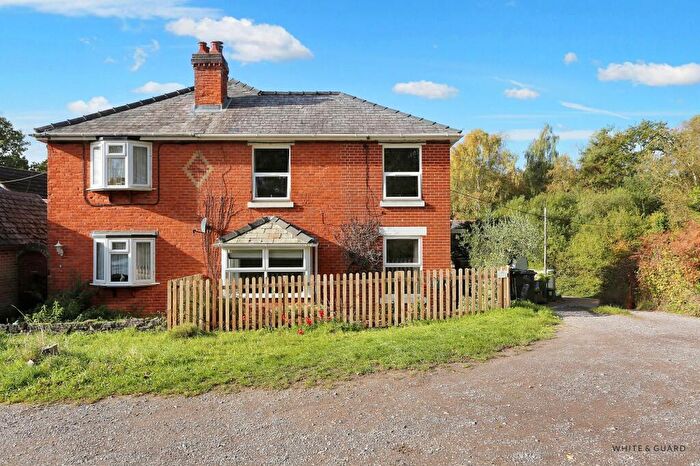 3 Bedroom Semi Detached House For Sale In Turkey Island, Shedfield, SO32