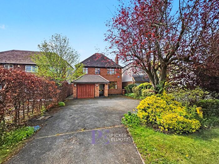 4 Bedroom Detached House For Sale In Sapcote Road, Burbage, LE10
