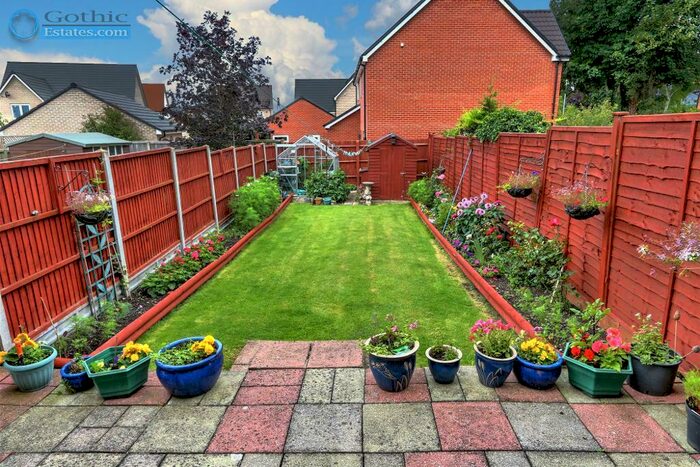 3 Bedroom Terraced House For Sale In High Street, Arlesey, SG15