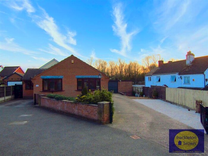 3 Bedroom Detached Bungalow To Rent In Sudbury Mews, Eastwood, Nottingham, NG16