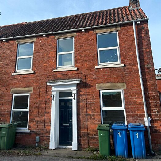 2 Bedroom Terraced House To Rent In Norwood Dale, Beverley, HU17