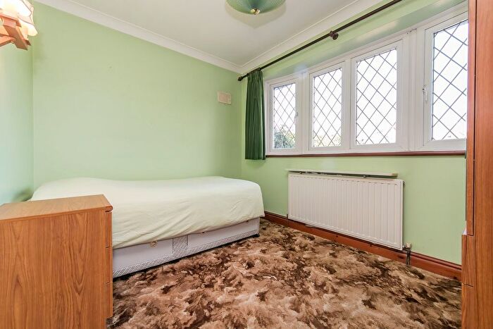 3 Bedroom Detached Bungalow For Sale In Elmstead Road, Wivenhoe, Colchester, CO7