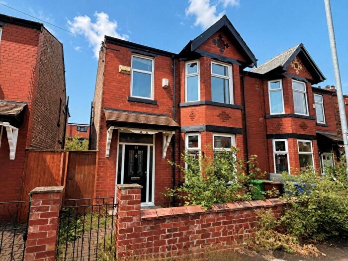 3 Bedroom Semi-Detached House For Sale In Longford Road, Chorlton, M21