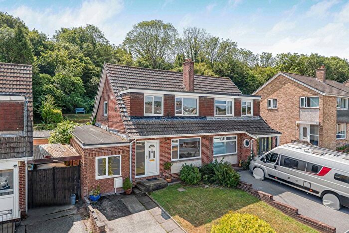 3 Bedroom Semi Detached House For Sale In Knapps Close, Elburton, Plymouth, Devon, PL9