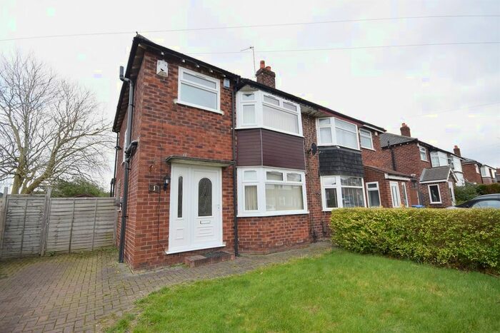 3 Bedroom Semi-Detached House To Rent In Lydney Avenue, Heald Green, Cheadle, SK8