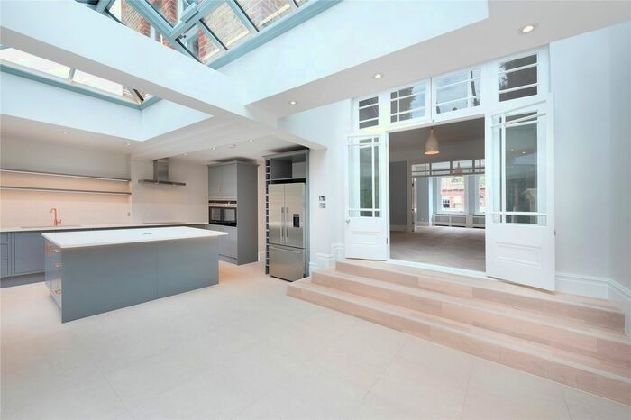 6 Bedroom End Of Terrace House To Rent In Esmond Road, Chiswick, London, W4