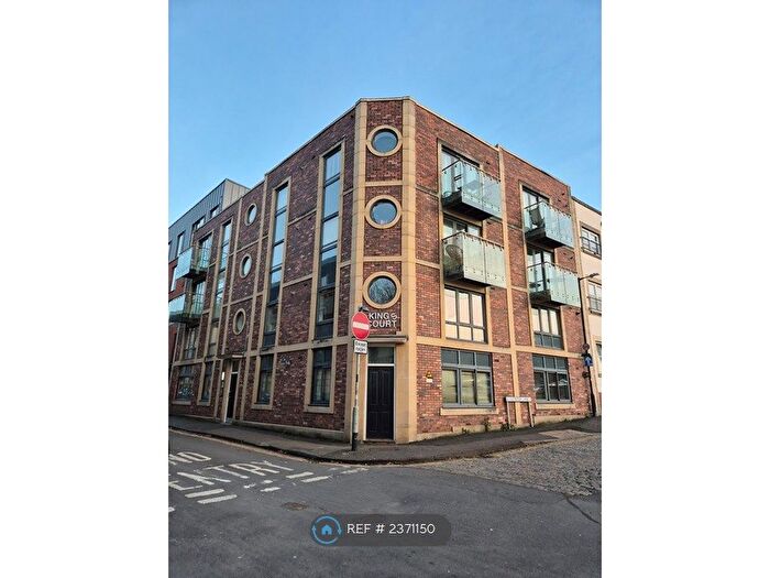 1 Bedroom Flat To Rent In Braggs Lane, Bristol, BS2