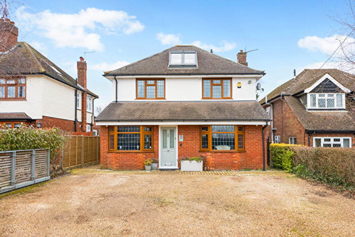 4 Bedroom Detached House For Sale In Station Road, Welham Green, AL9
