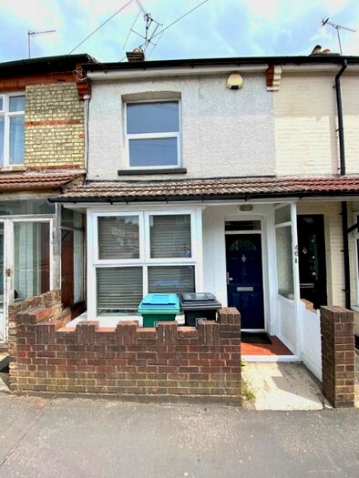 2 Bedroom Terraced House To Rent In Leavesden Road, North Watford, Nth Wat, Watford, WD24